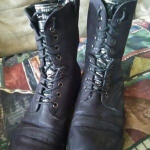 MIA lace up combat boots